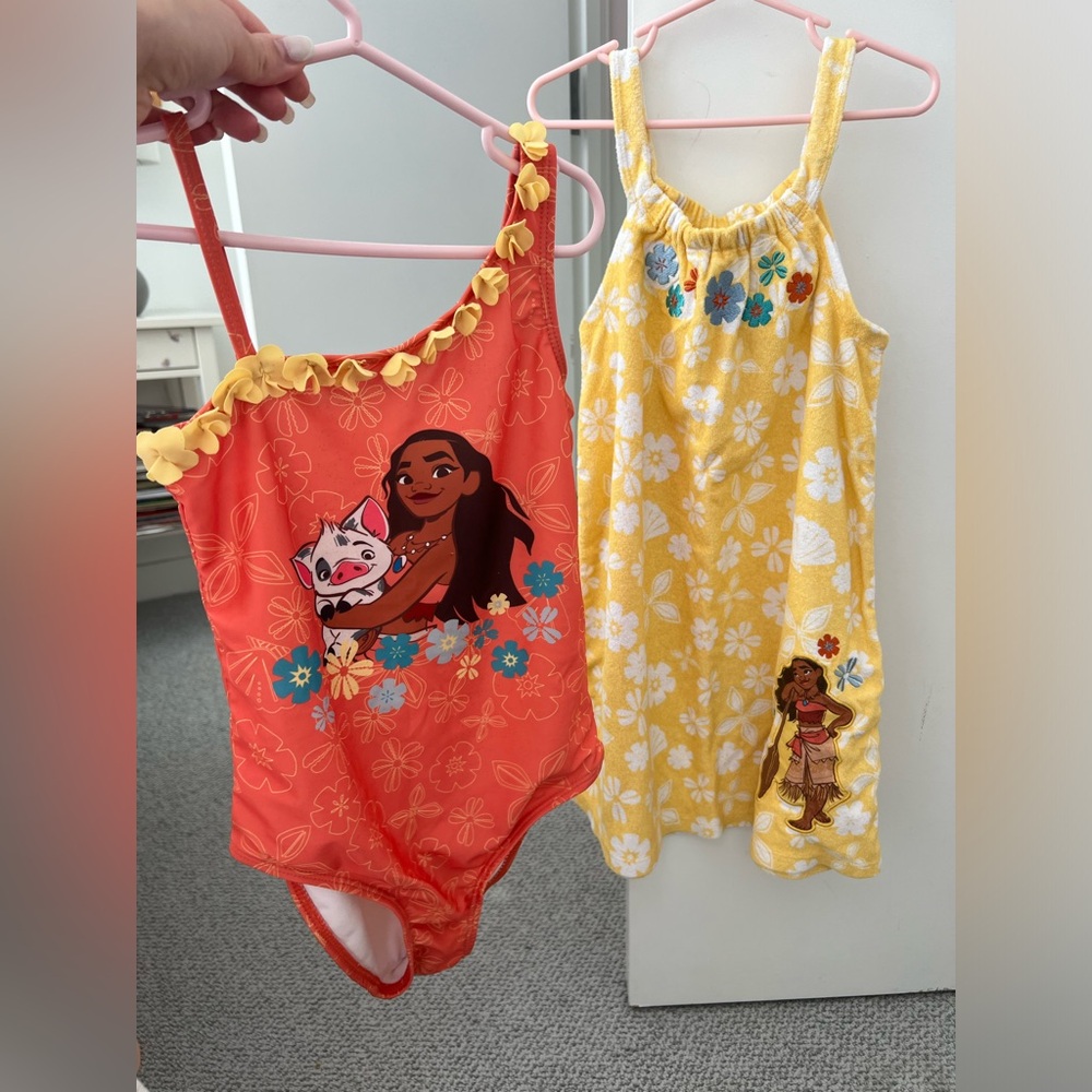 Disney Moana swimsuit & coverup set - 7/8 t